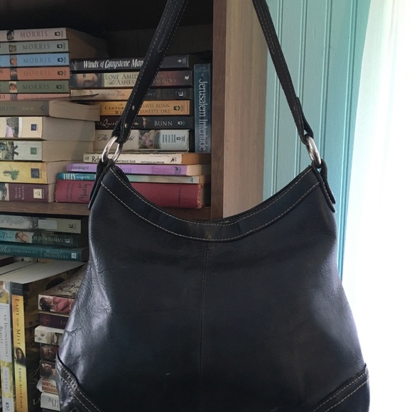 Elliott Lucca black leather hobo with gold hardware soft woven detail purse - Picture 7 of 10